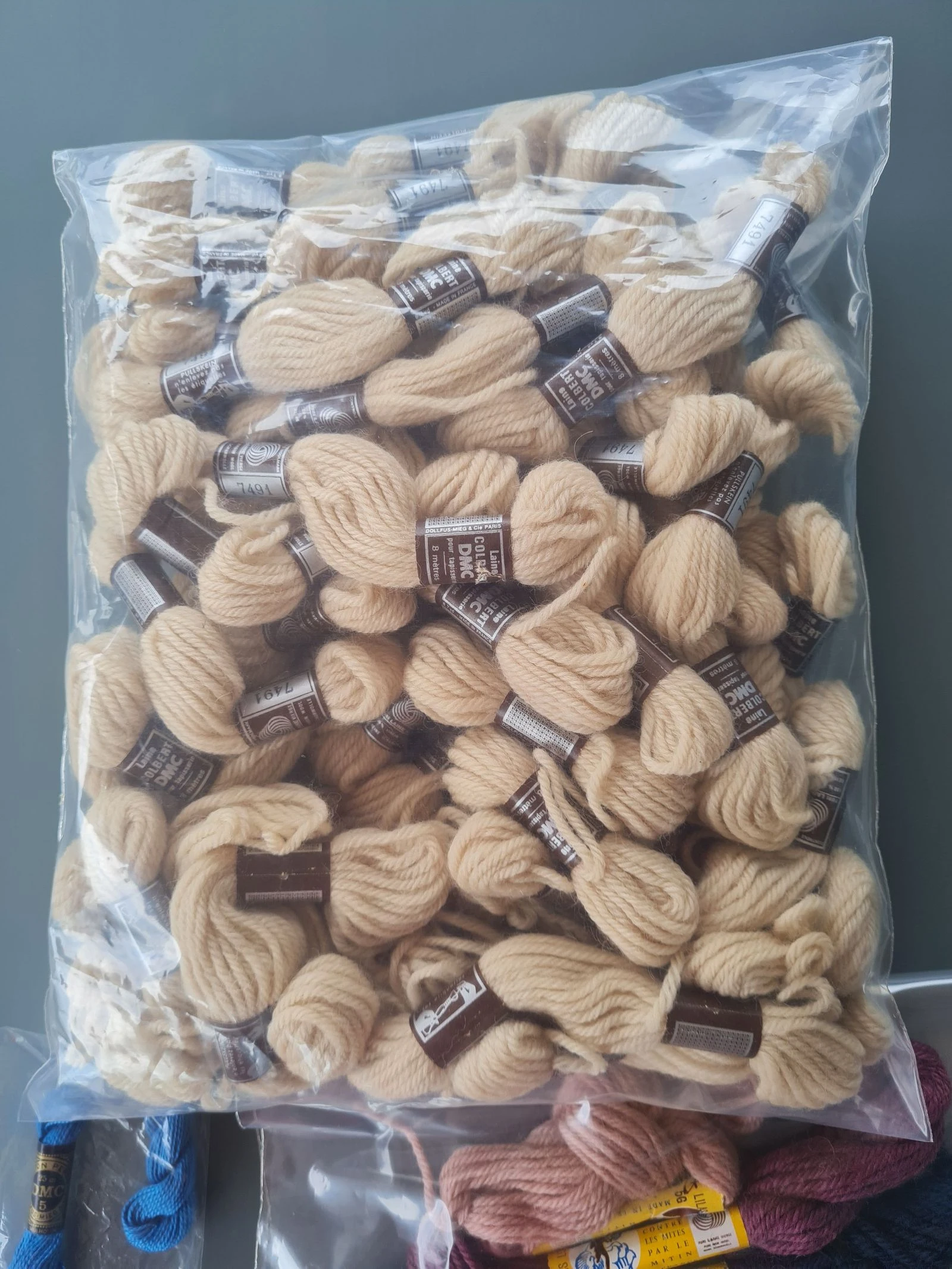 Grote partij nieuwe 100% pure wol 🌺( 61 rollen ) DMC – photo 2